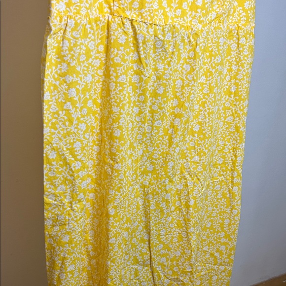 H&M Bright Yellow Dress with White Floral Design - Picture 4 of 10